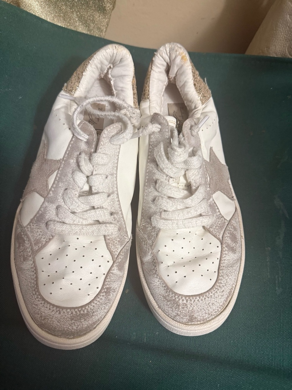Vintage Havana White and Light Gray Women's Athletic Sneakers